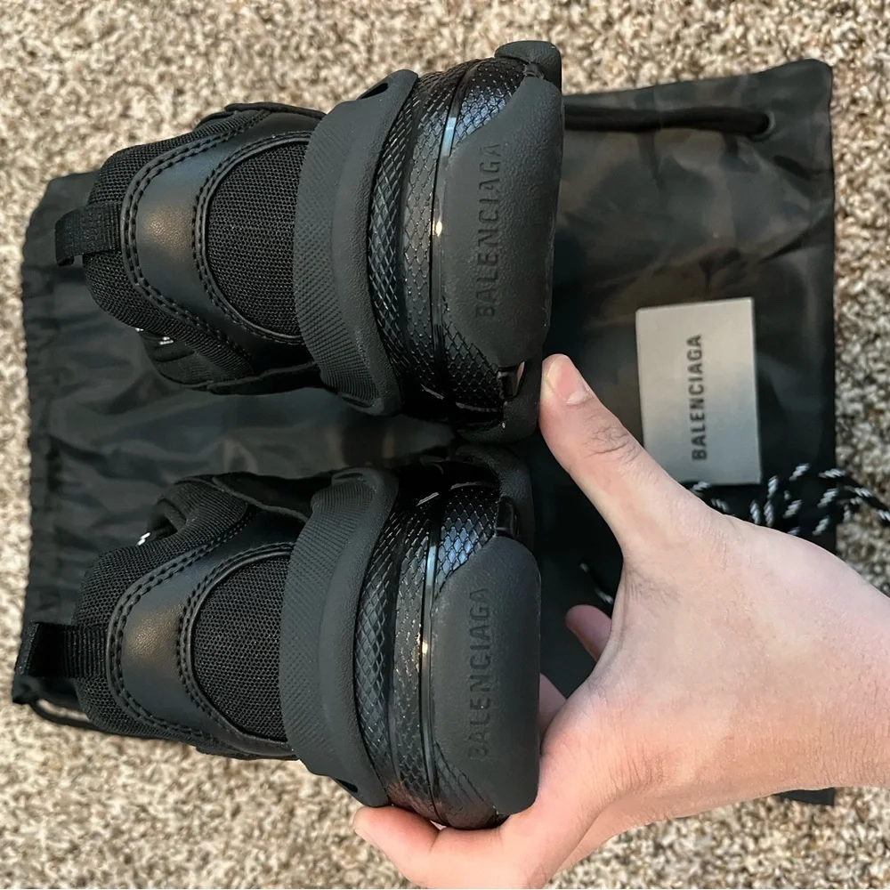 Balenciaga Triple S Black Clear Sole! Brand New-8 Mens - Picture 5 of 6